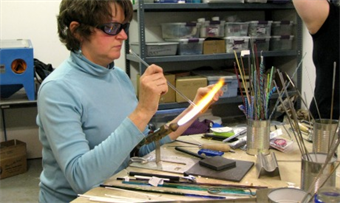 ONSITE: Flameworking: Making Glass Marbles (B)