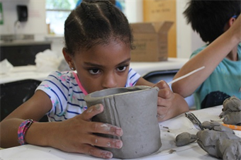 ONSITE: Handbuilding with Clay (Ages 9-11)