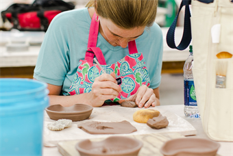 ONSITE: Hand Building with Clay (Ages 9-11)