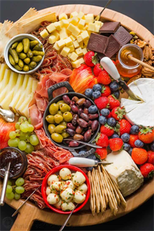 Holiday Fruit and Charcuterie Board