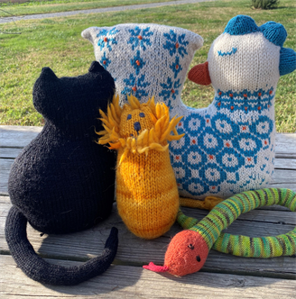 ONSITE: Learn to Knit Soft Toys
