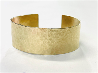 ONSITE: Metalworking: Create a Cuff Bracelet